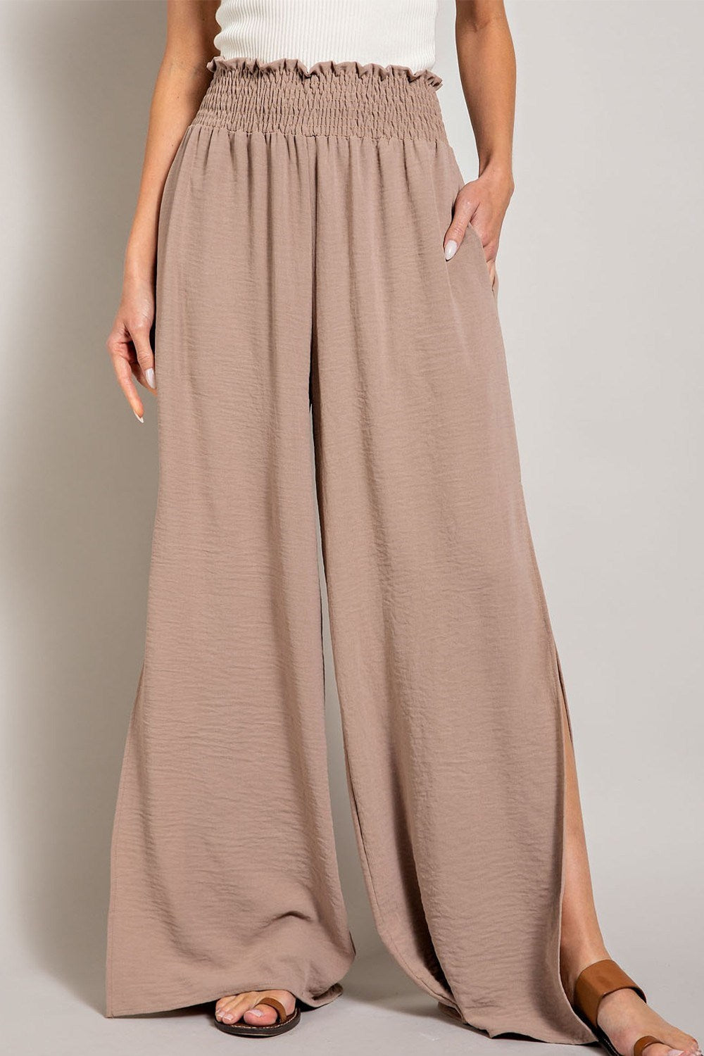 •GEMMA• smocked waist side slit pants (USA)