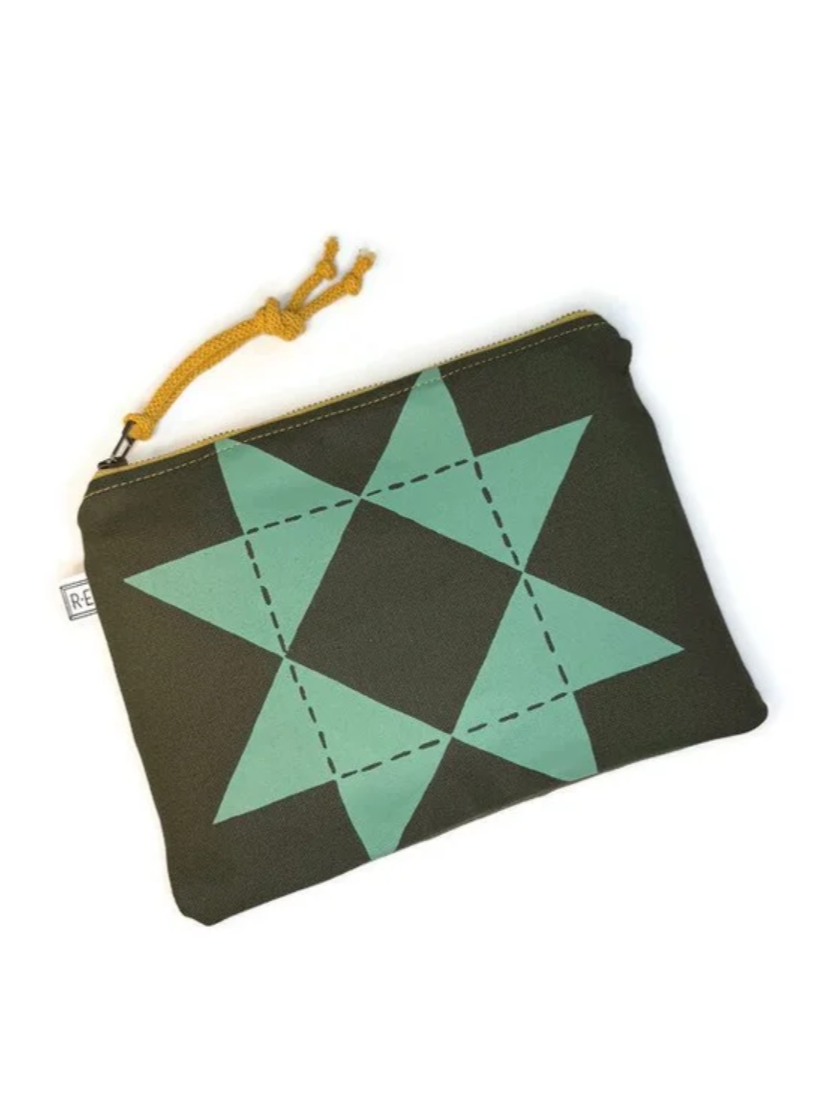 •COSMETIC POUCH - BARN QUILT• waxed canvas bag