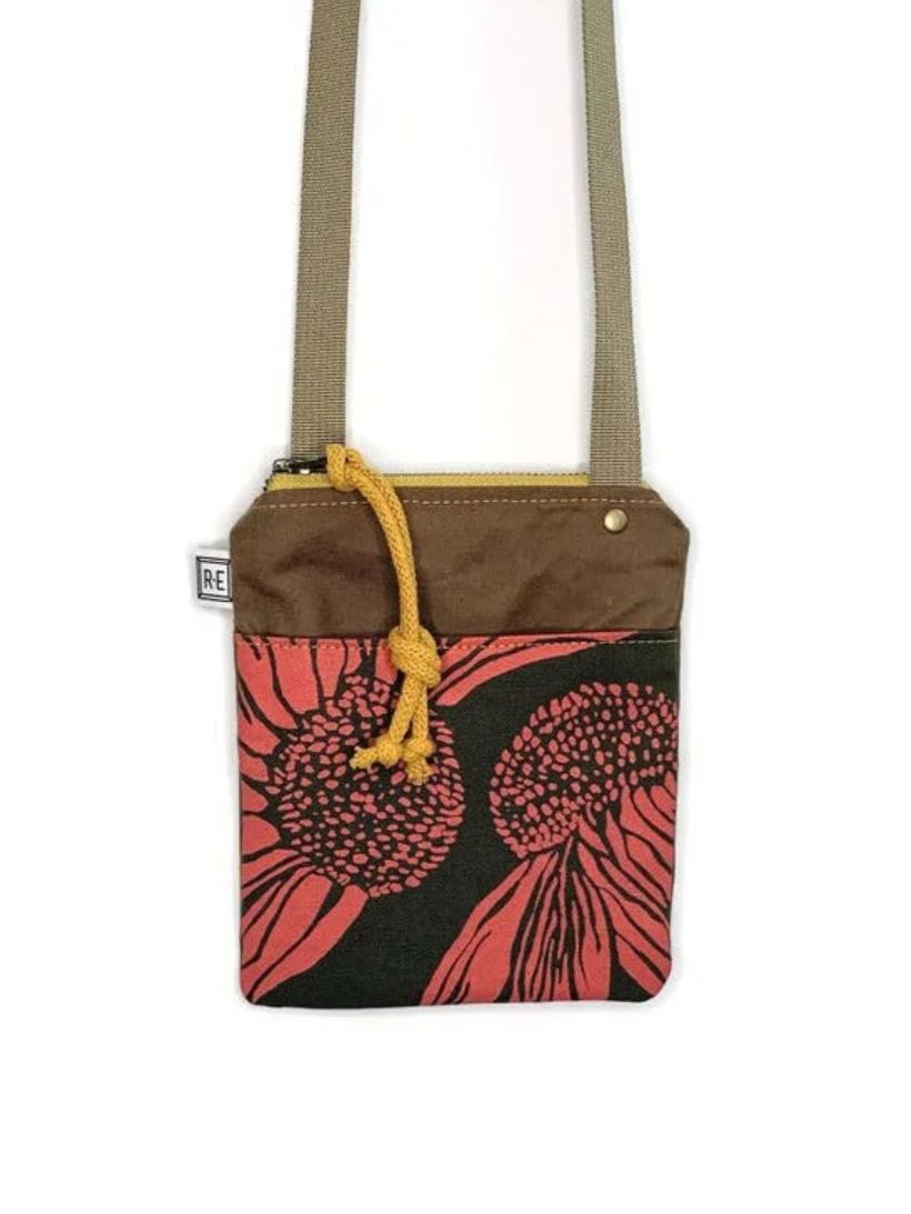 •GO BAG - CONEFLOWER• waxed canvas crossbody