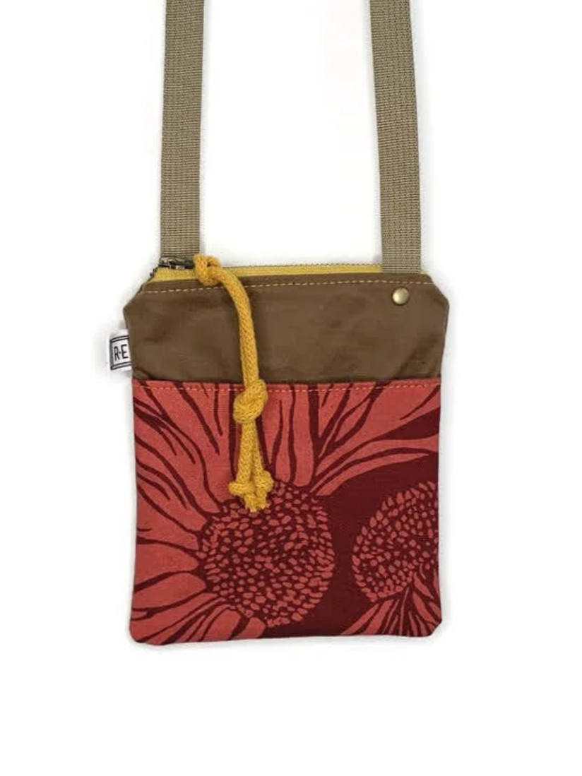 •GO BAG - CONEFLOWER• waxed canvas crossbody