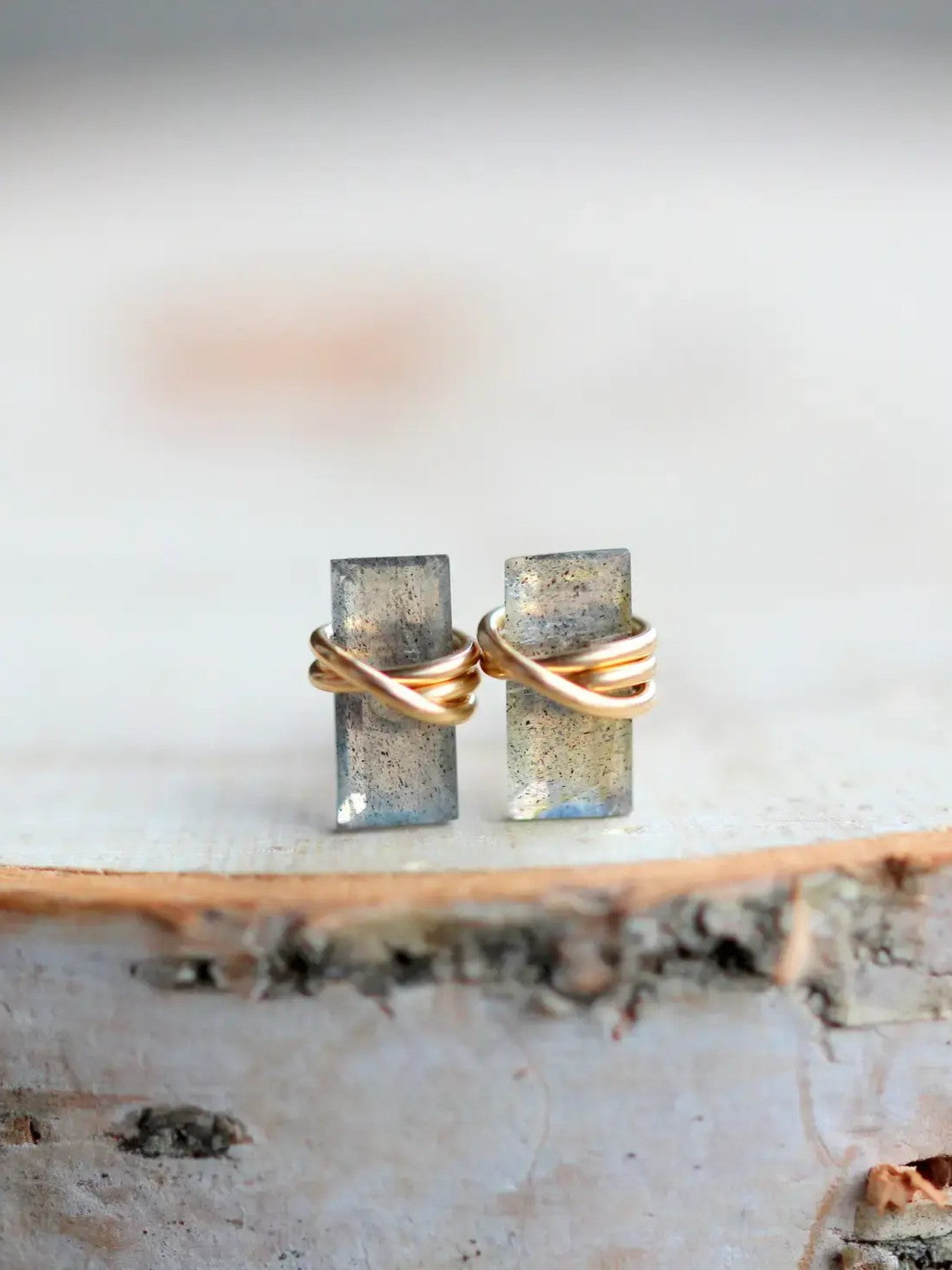 •BAGUETTE• labradorite + gold stud earrings