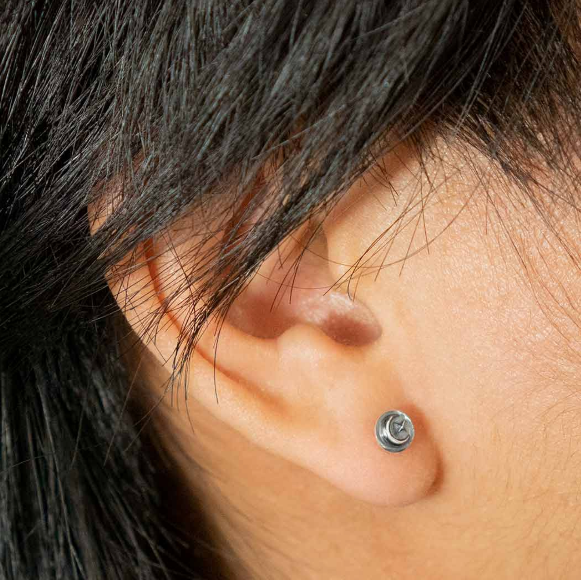 •TINY MOON & STAR COIN• silver stud earrings