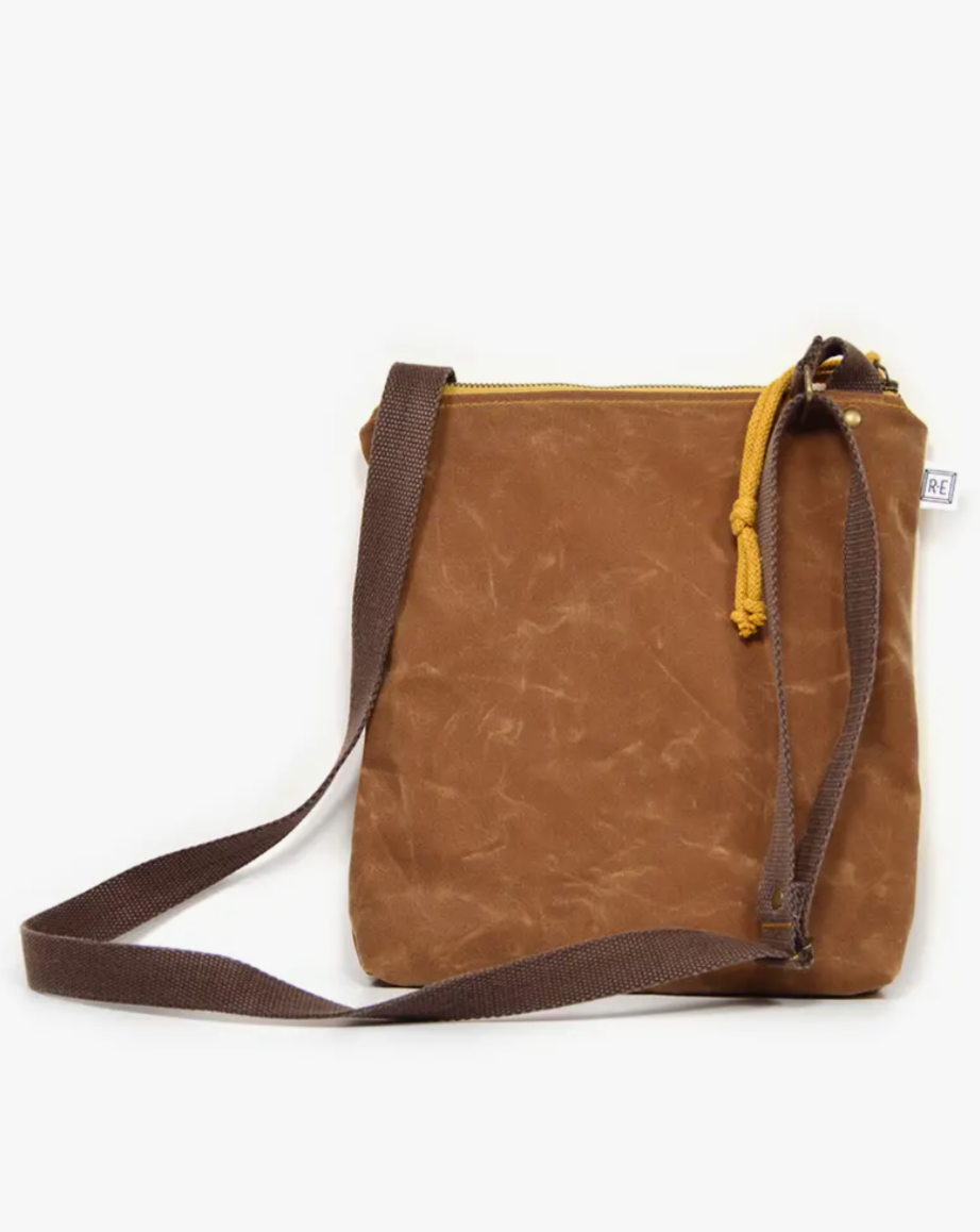 • RISE • waxed canvas crossbody weekdayer