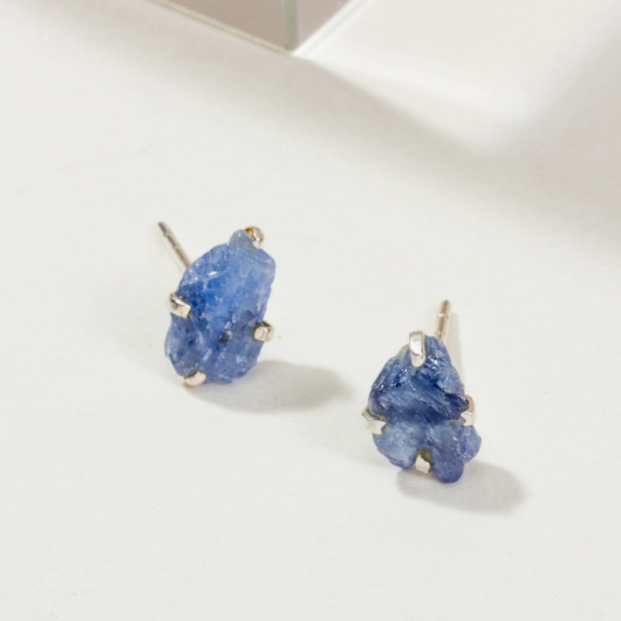 •PRONG SET• sapphire silver stud earrings