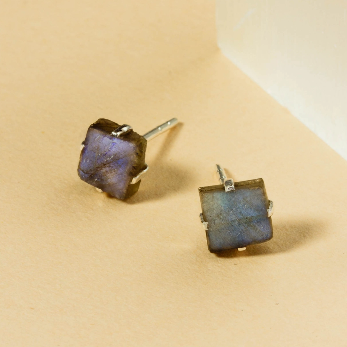 •LABRADORITE - SQUARE• silver prong set stud earrings