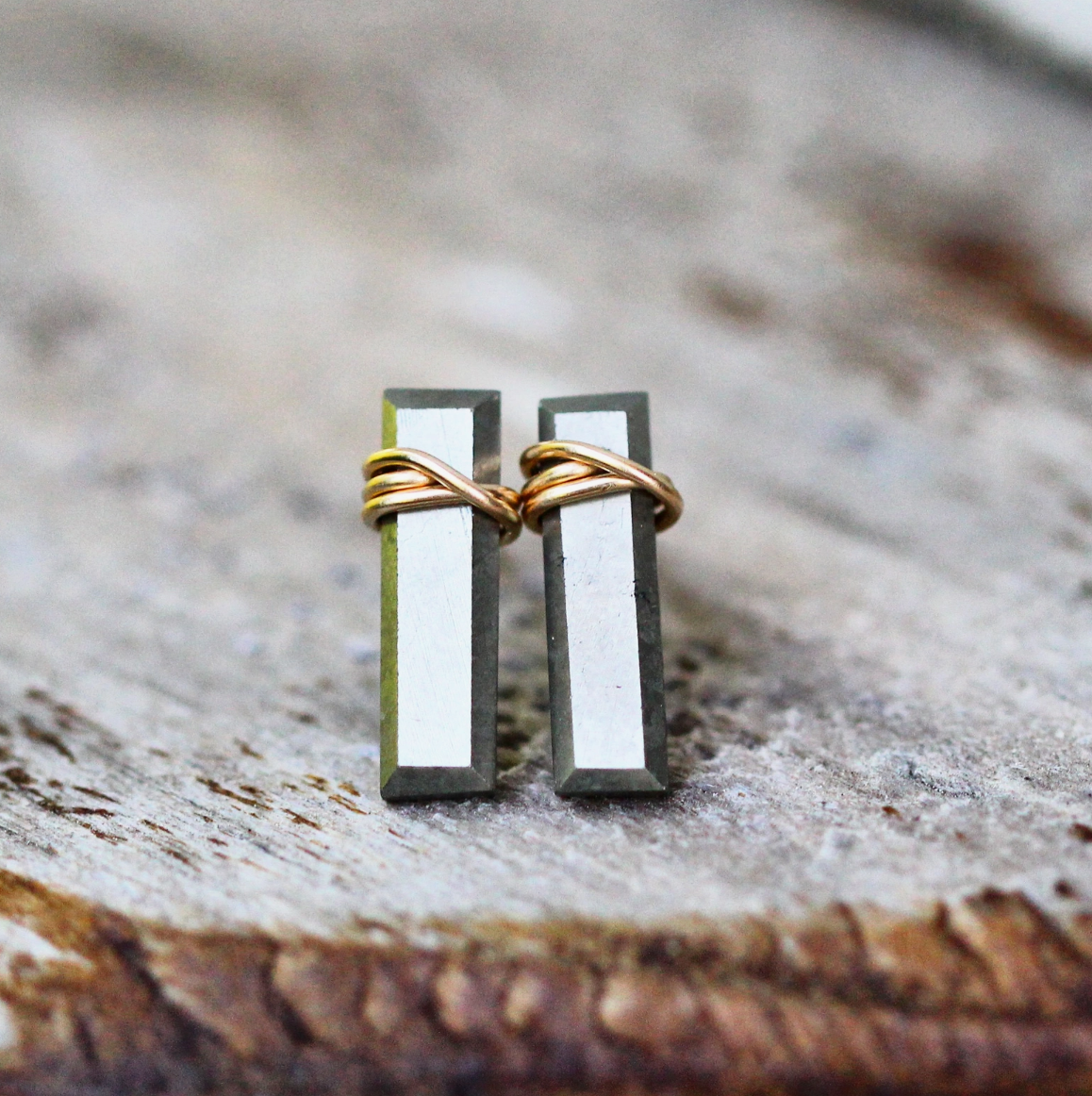 •BAR• pyrite + gold stud earrings