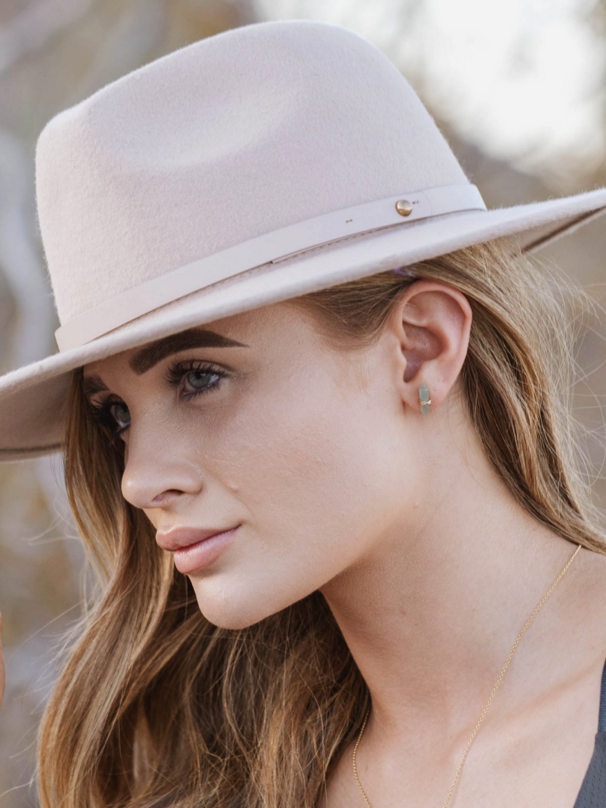 •CREST• amethyst + gold stud earrings