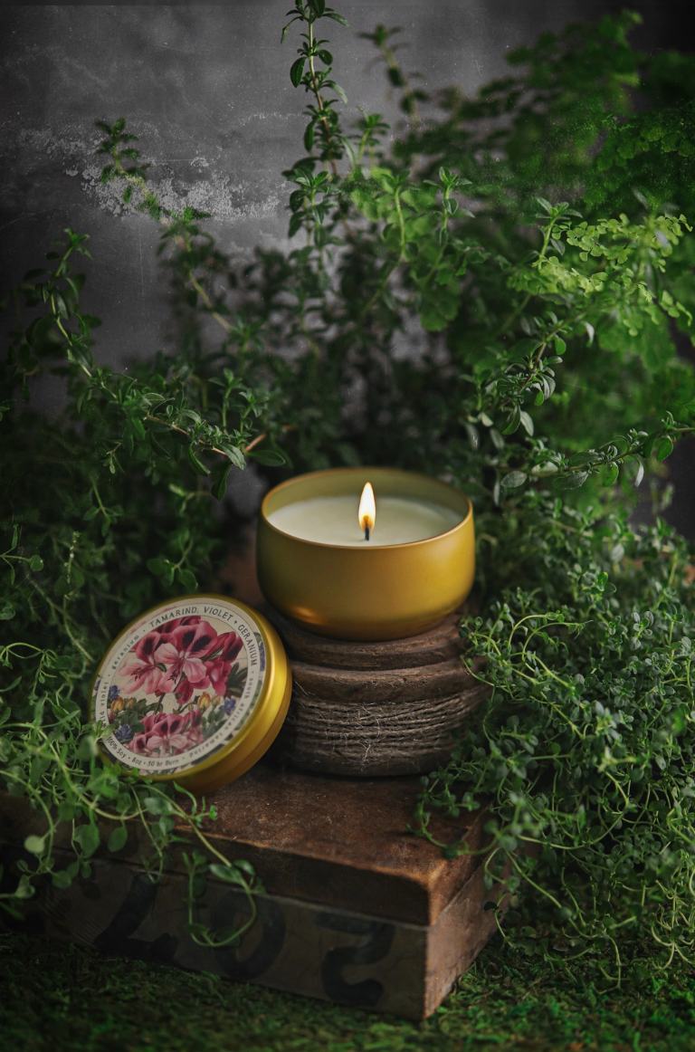 •TAMARIND, VIOLET, & GERANIUM• botanica tin candle