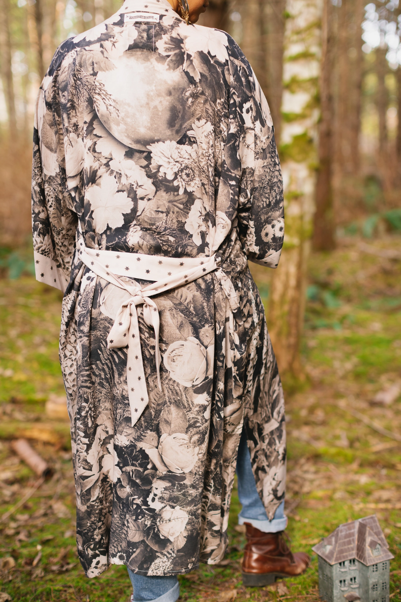 •LOOKING GLASS• duster style bamboo cardigan