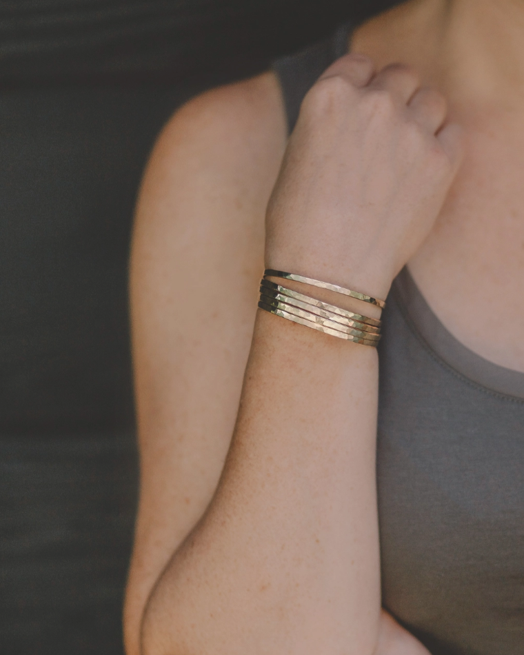 •SMALL HAMMERED• brass bracelet
