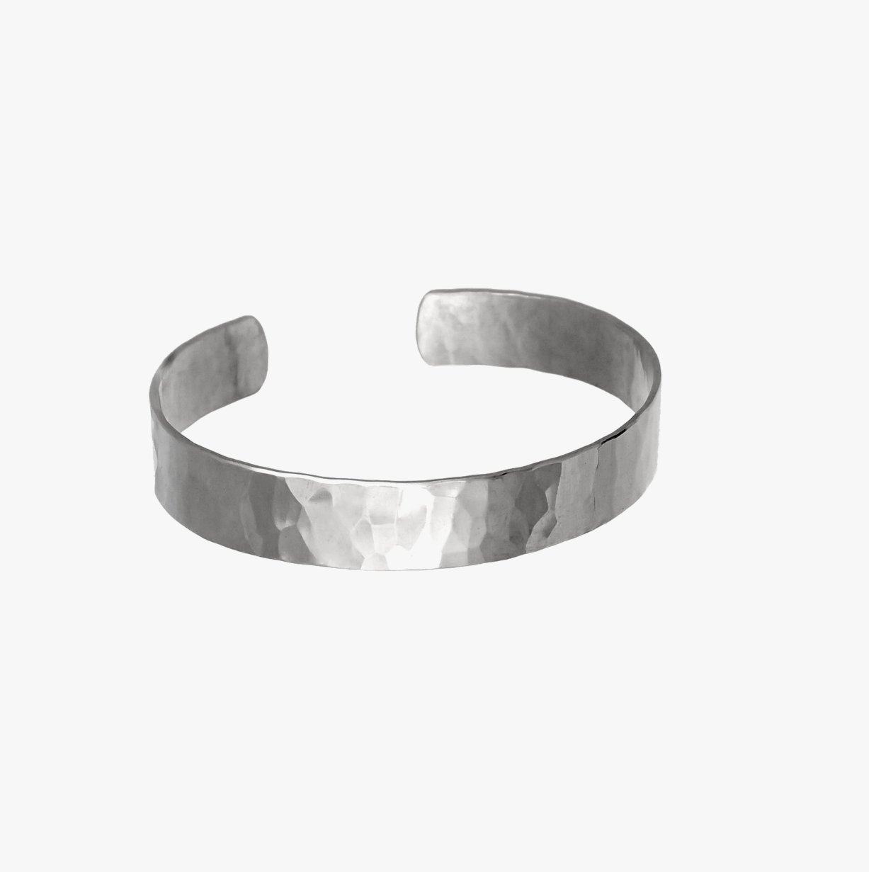 •WIDE HAMMERED• silver bracelet