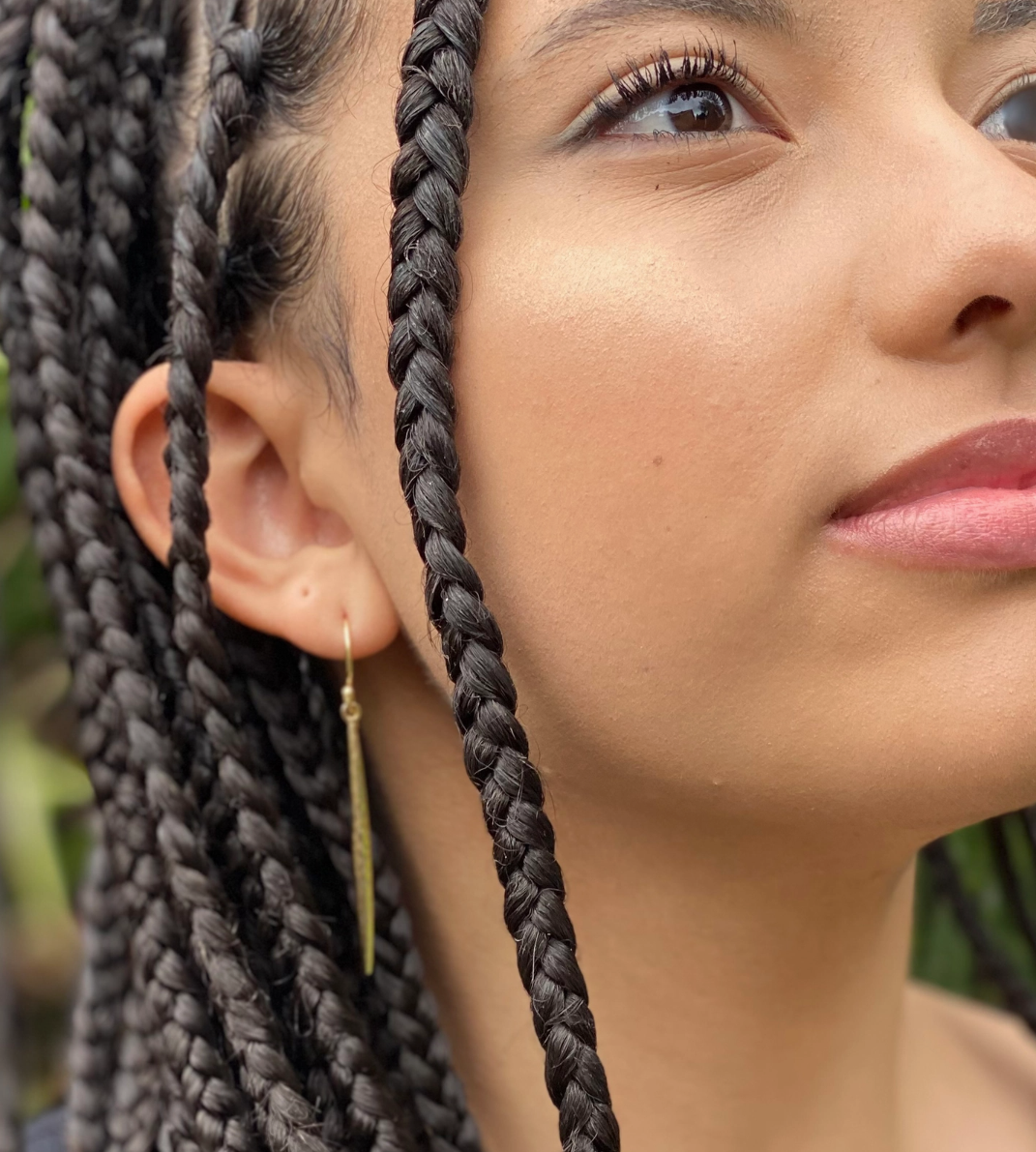 •NEEDLE• gold dangle earrings