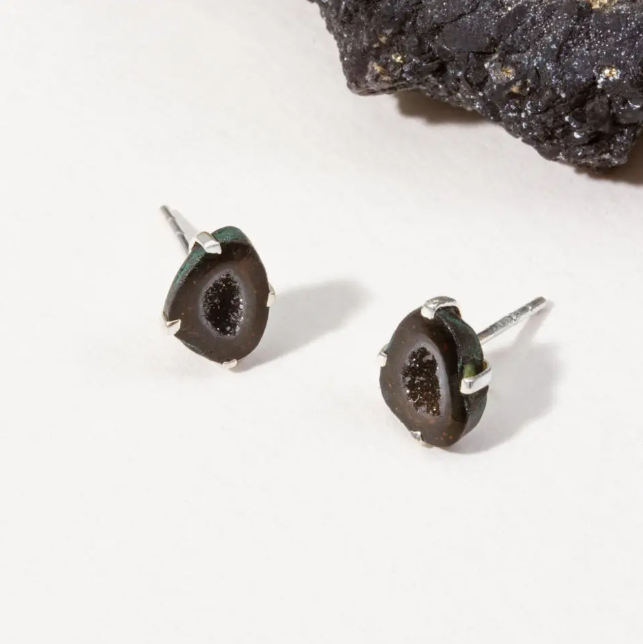 •DRUZY - ETHER• silver prong set stud earrings