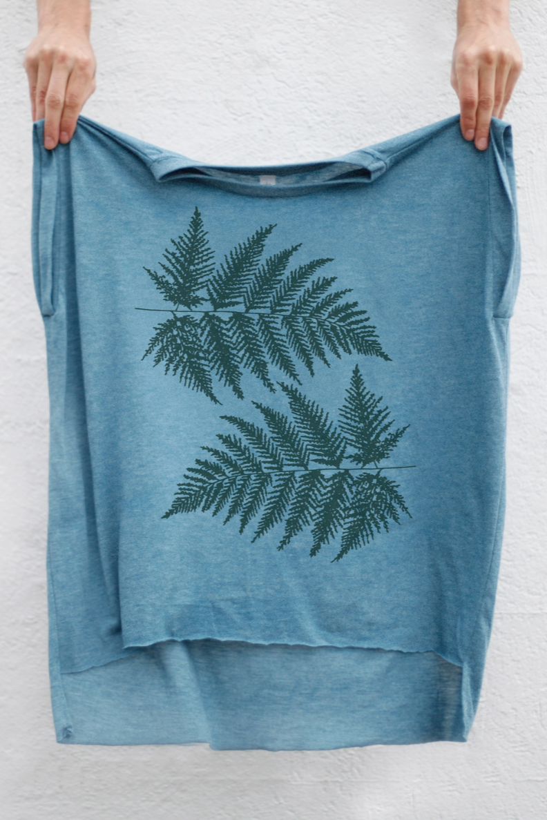 •TEAL FERNS• viscose blend muscle tee (USA)