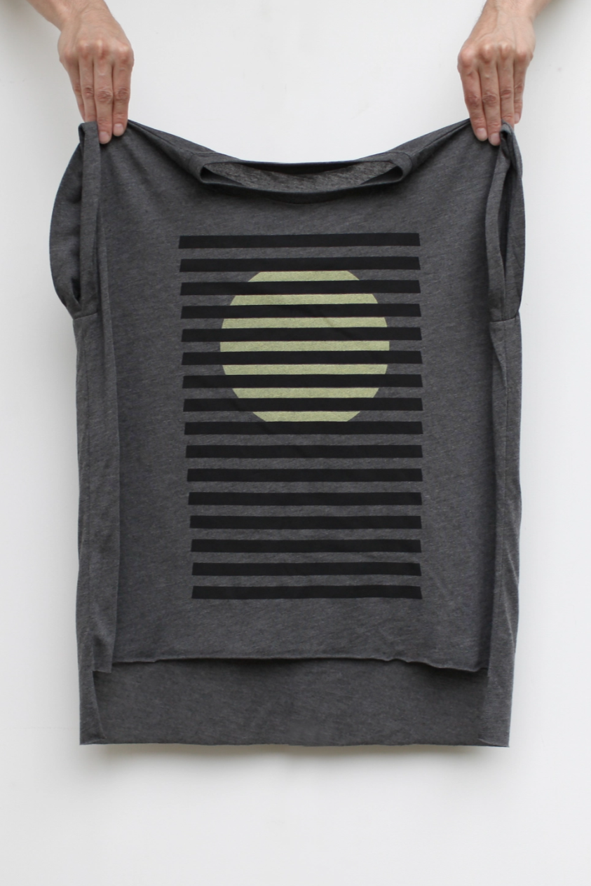 •RISING SUN• viscose blend muscle tee