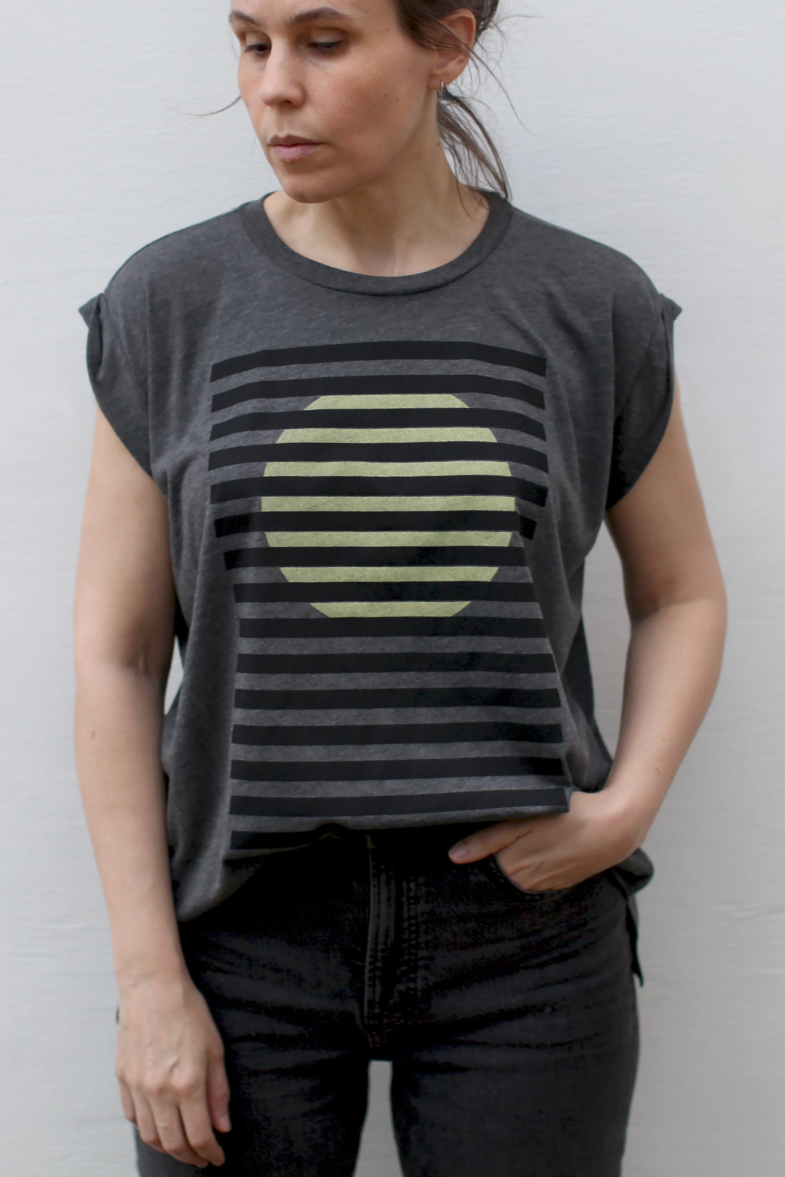 •RISING SUN• viscose blend muscle tee