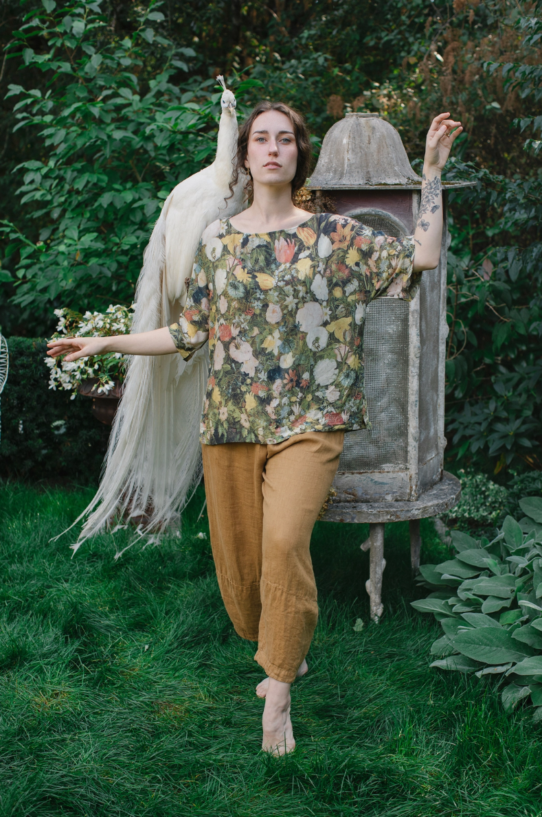 •I DREAM IN FLOWERS• bamboo tunic tee