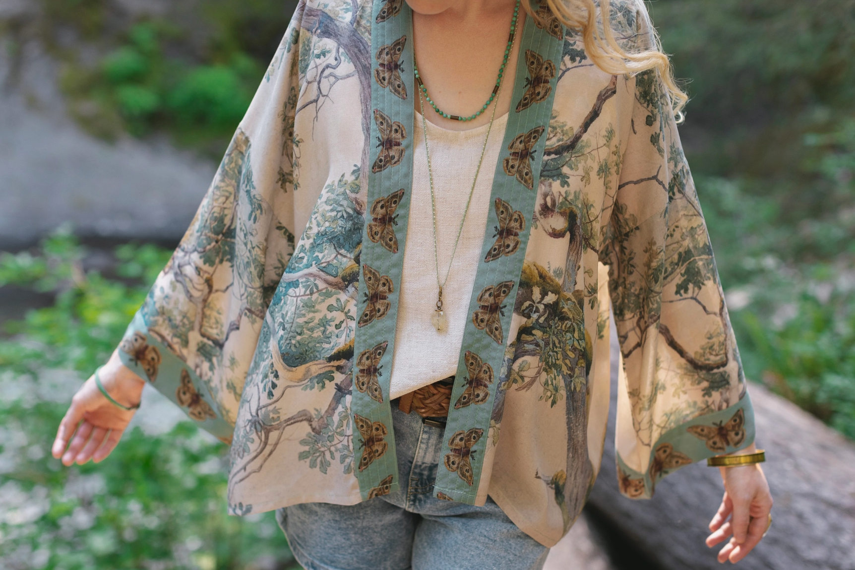 •EARTH & SKY• cropped bamboo cardigan
