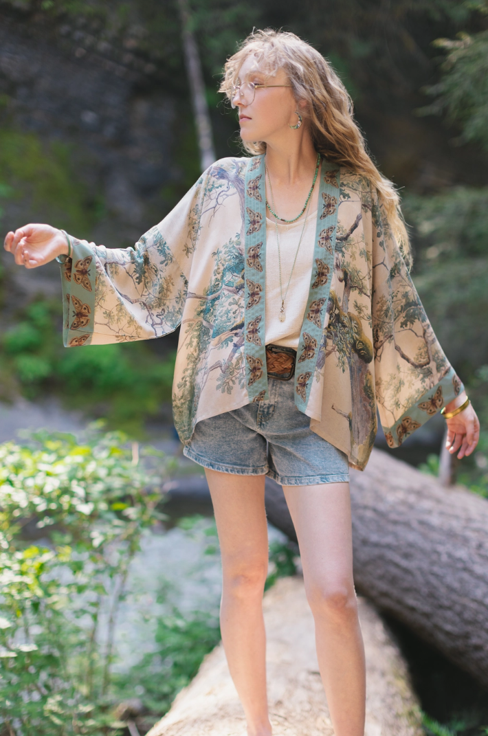 •EARTH & SKY• cropped bamboo cardigan