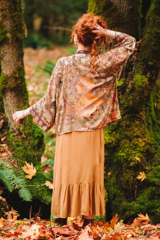 •DREAMWEAVER• cropped bamboo cardigan