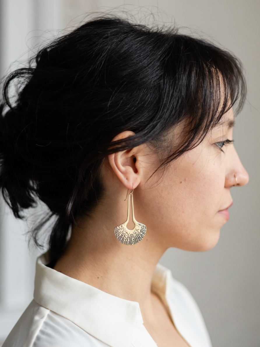 •FIONA• gold dangle earrings