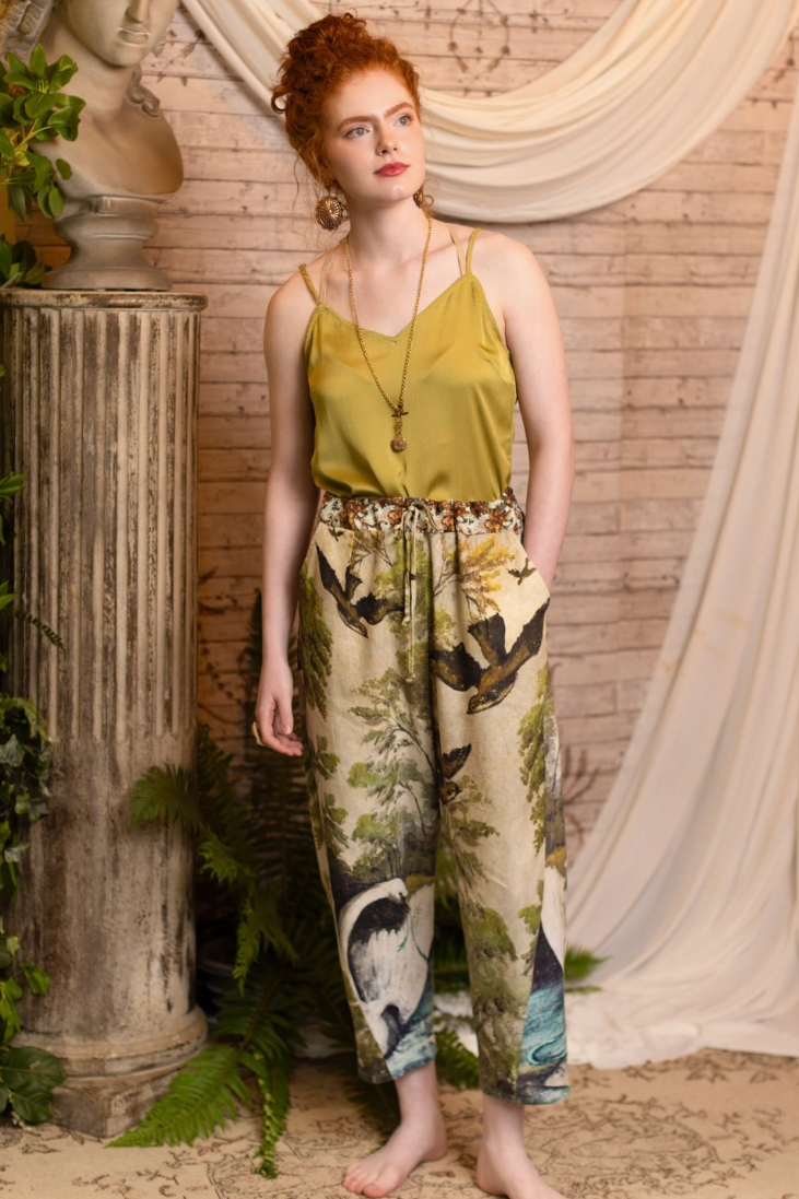 •THEATRE OF DREAMS - SWAN• linen/bamboo pants