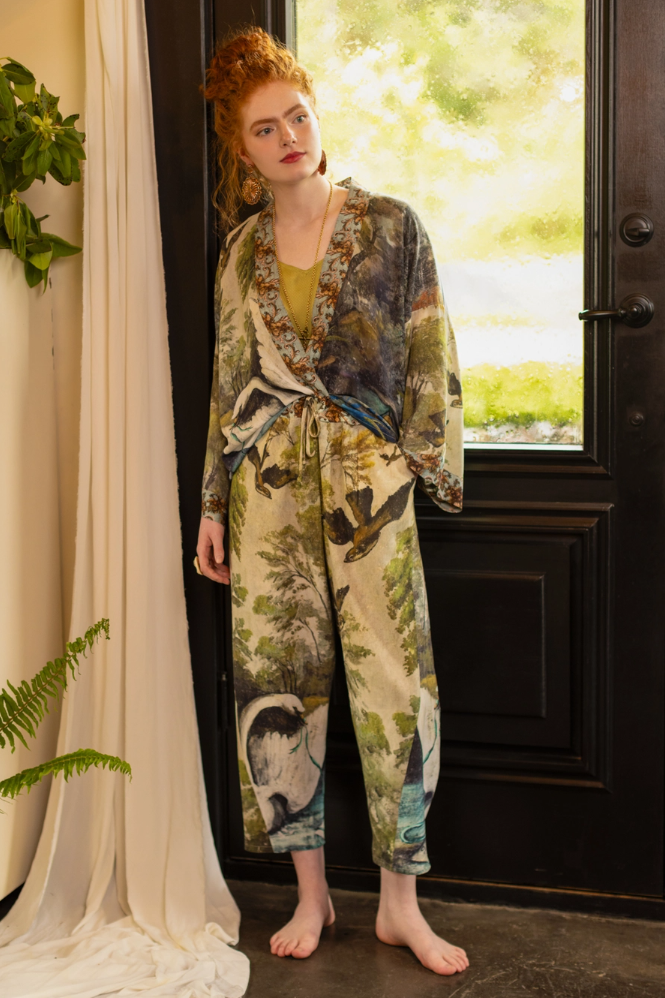 •THEATRE OF DREAMS - SWAN• linen/bamboo pants
