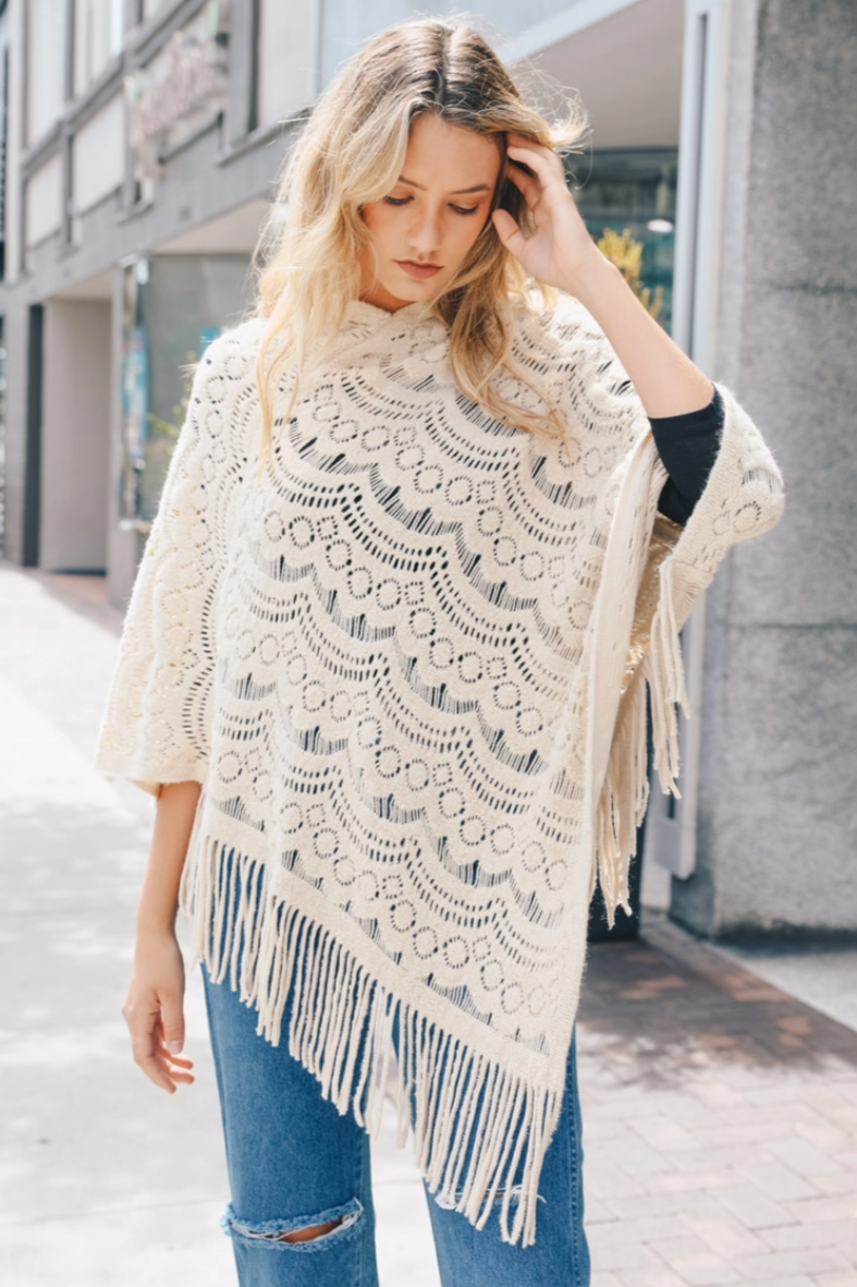 •AUDRA• scalloped knit fringed poncho