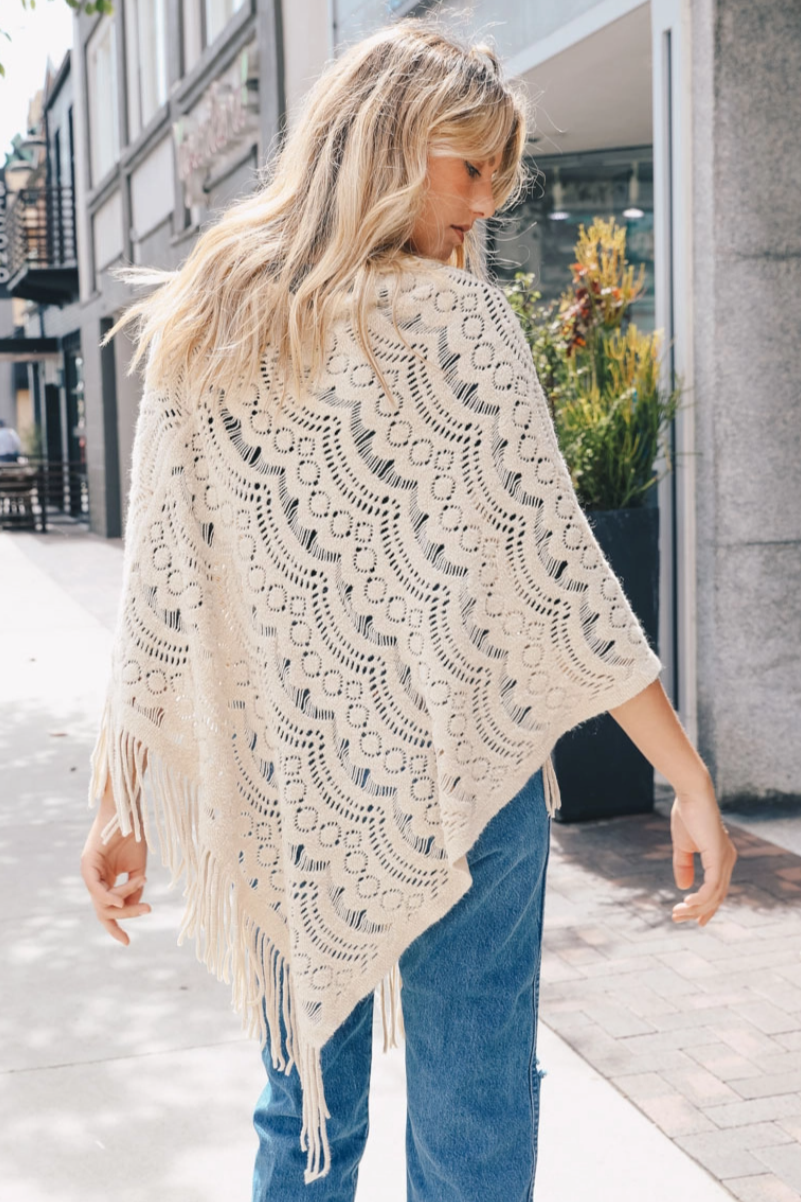 •AUDRA• scalloped knit fringed poncho