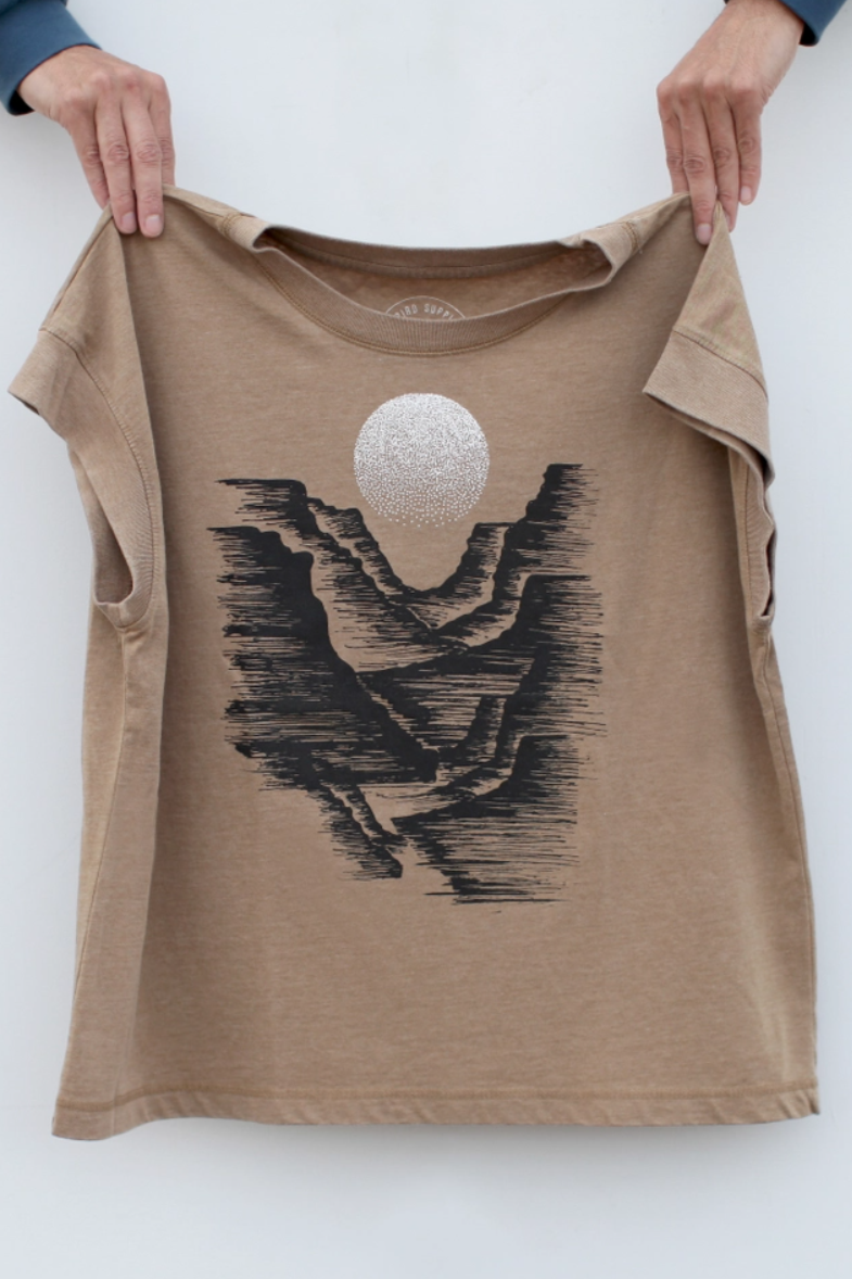•CANYON• cotton blend boxy tee (USA)