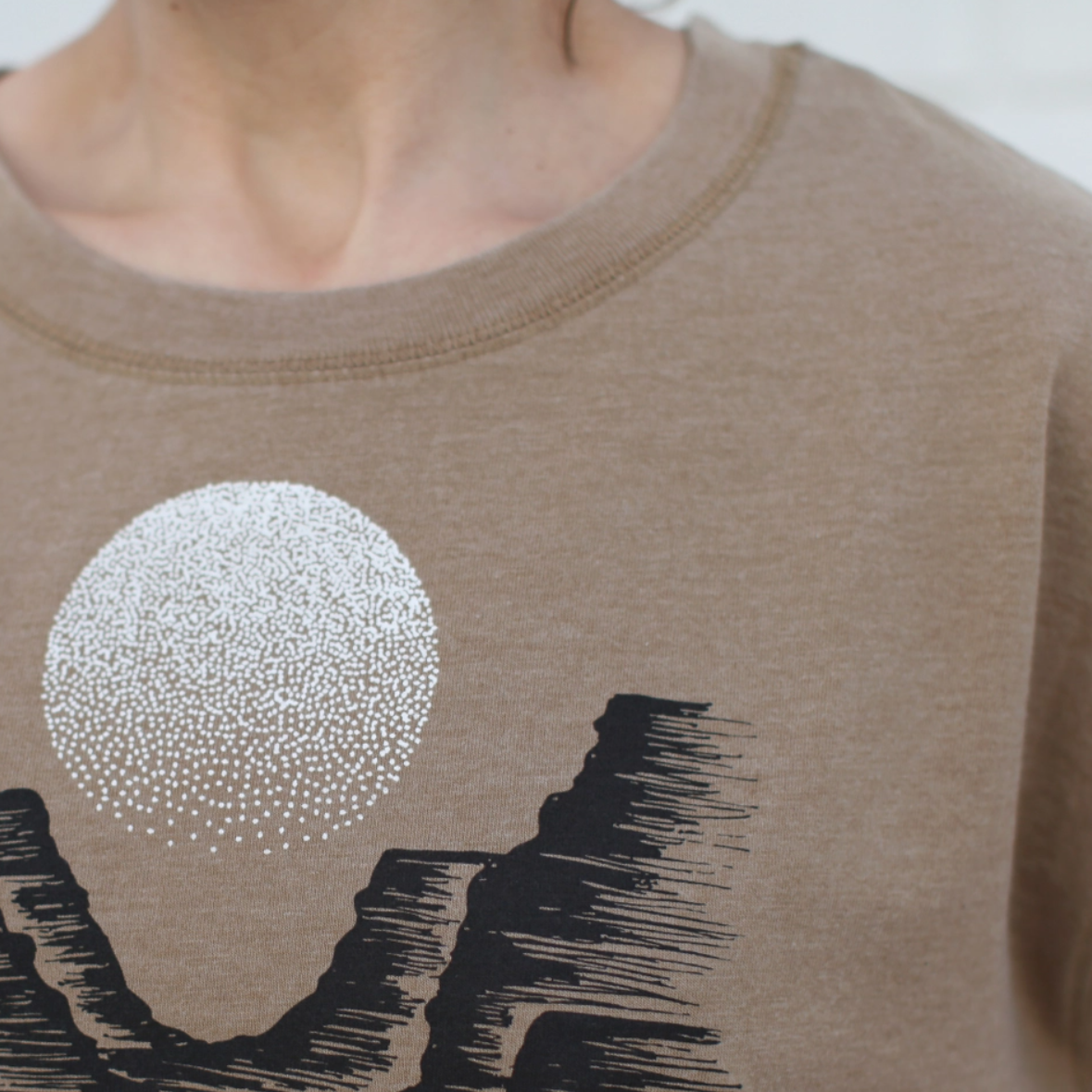 •CANYON• cotton blend boxy tee (USA)