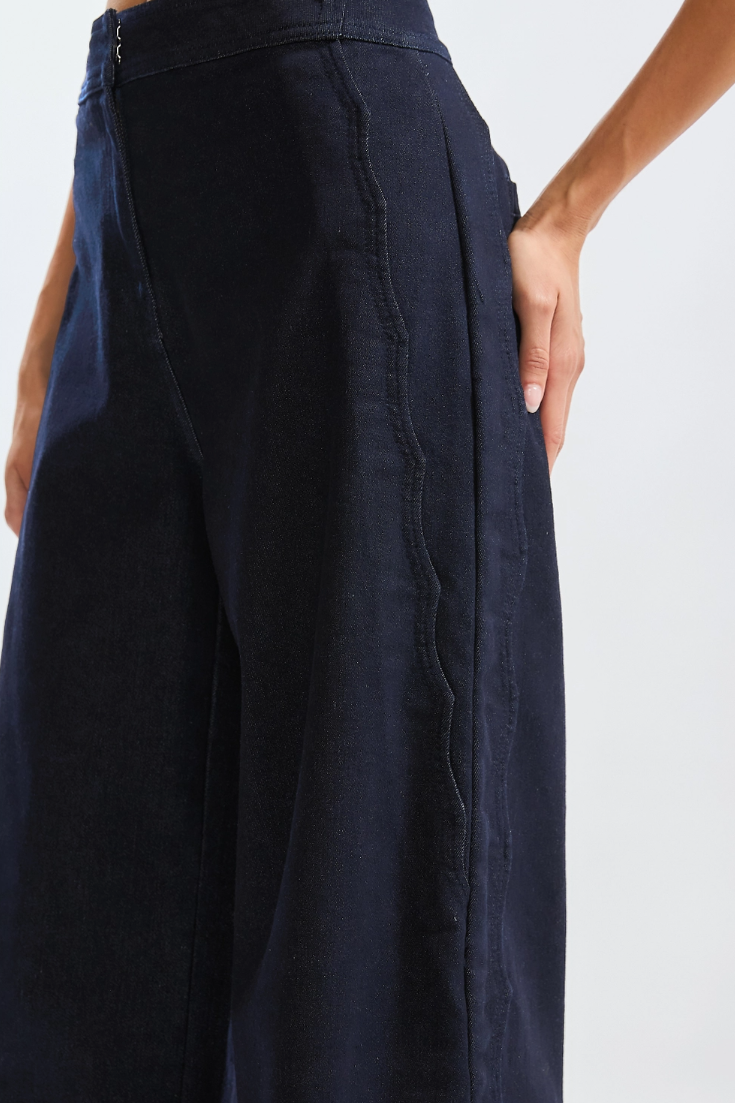 •MIA• scalloped seam wide leg denim pants