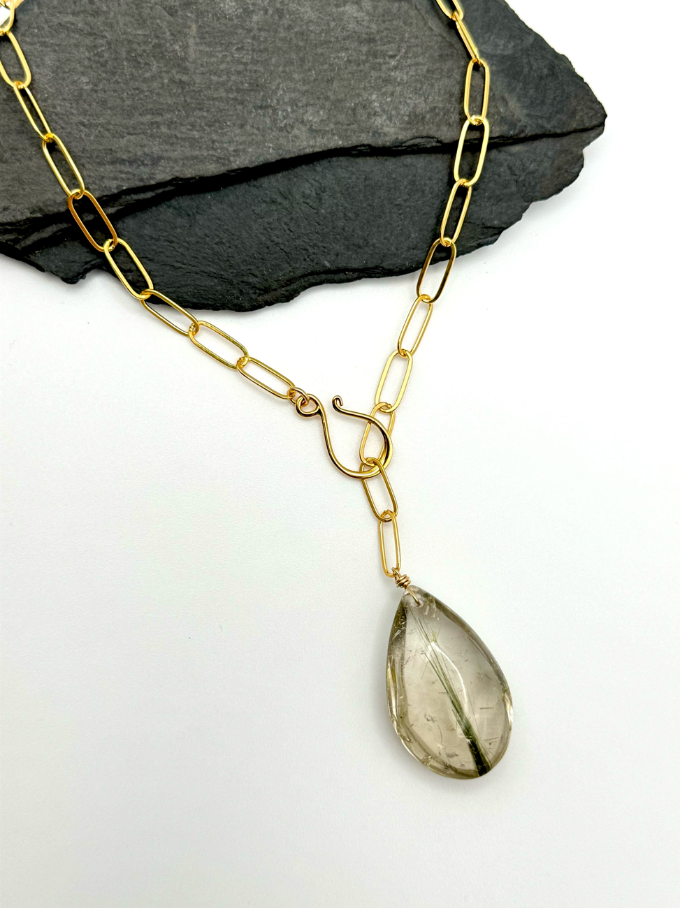 •LINKED• green tourmalinated quartz + gold necklace (adj to 20")