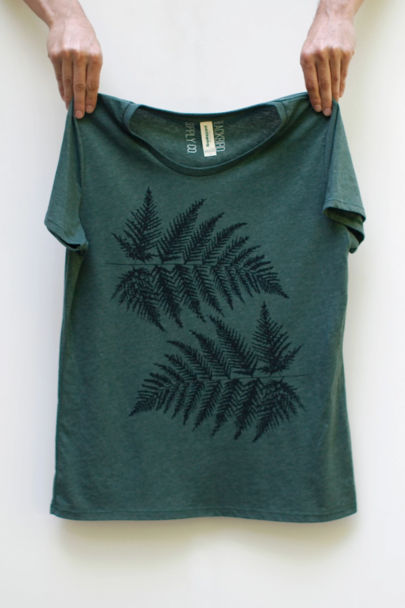 •FOREST FERNS• cotton blend classic tee (USA)