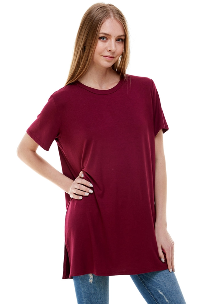 •IZZY• short sleeve tunic with side slits (USA)