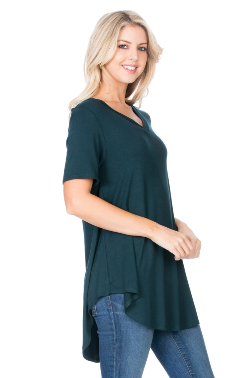 •DANI• short sleeve V-neck tunic (USA)