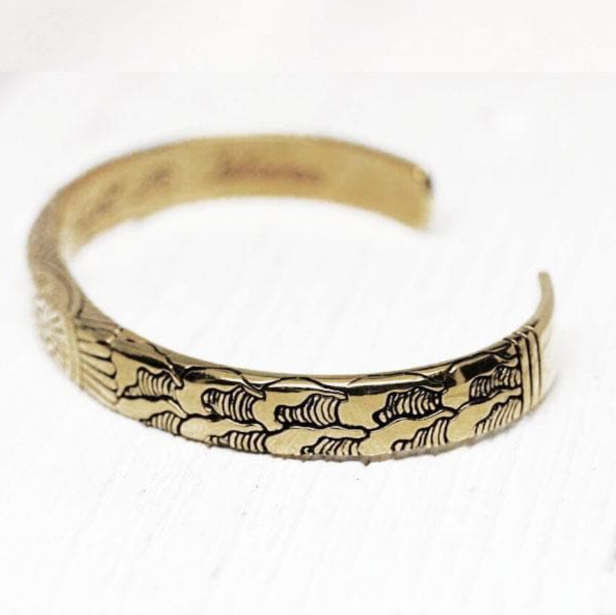 •LIGHT WAVES• unisex brass cuff