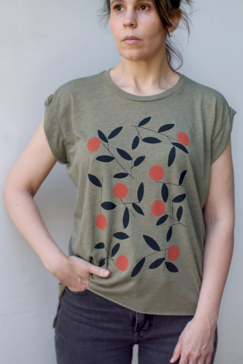 •CITRUS SEASON• viscose blend muscle tee (USA)