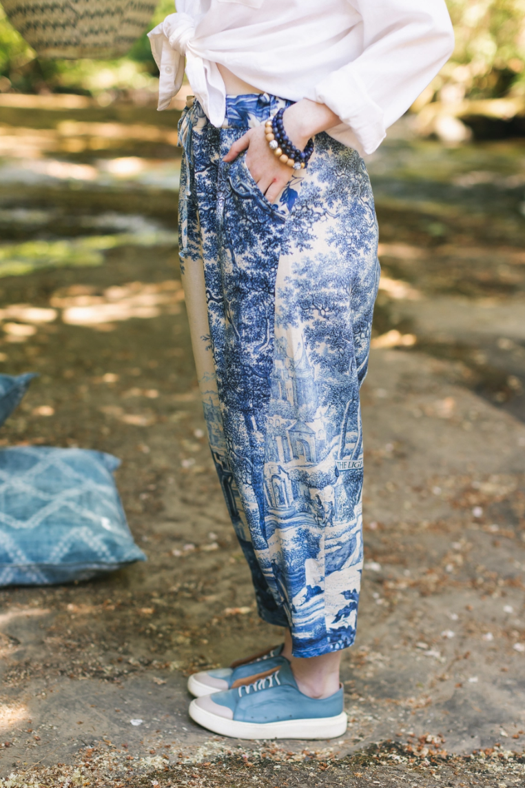 •LET THE LIGHT IN• linen/bamboo pants