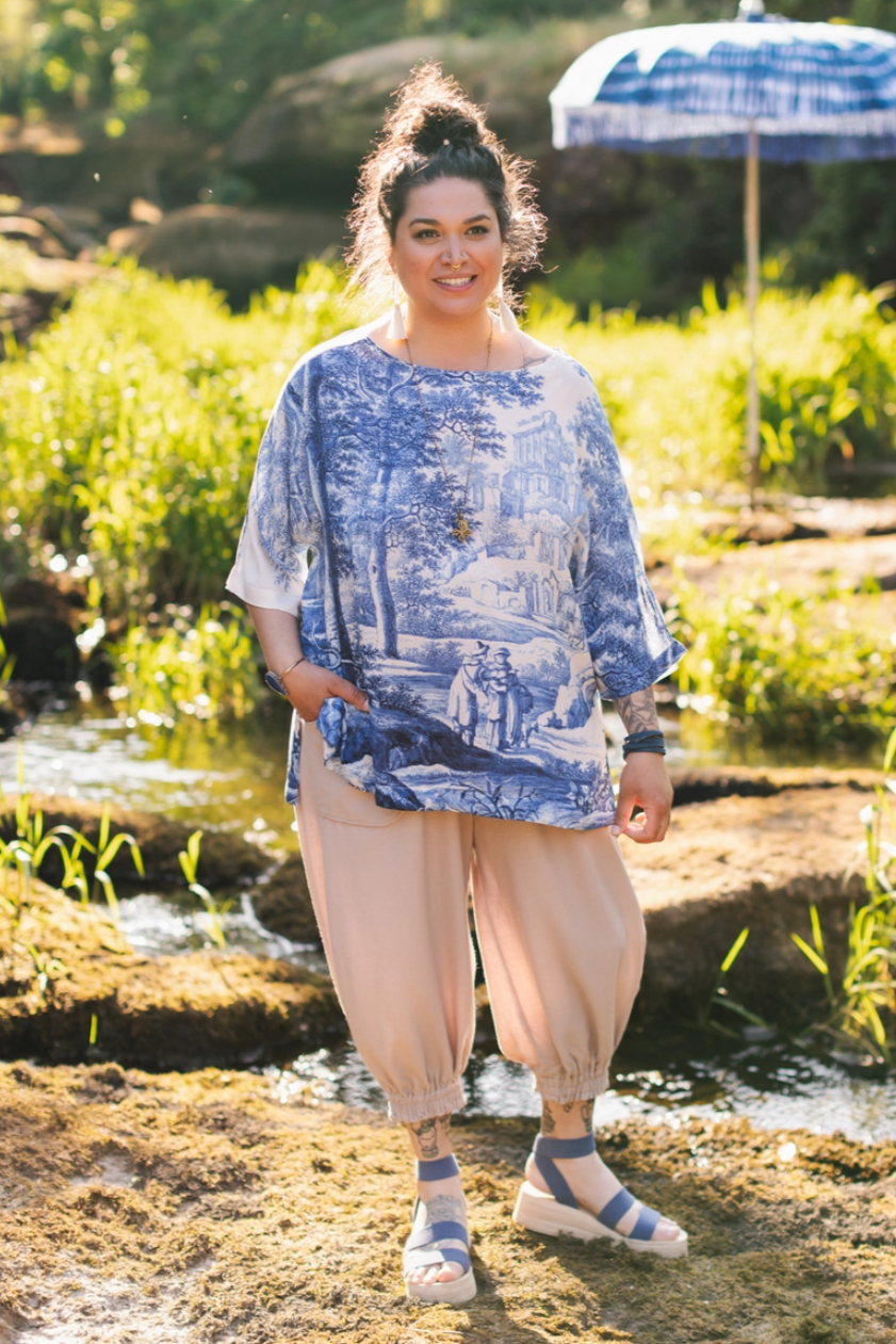 •LET THE LIGHT IN• bamboo tunic tee