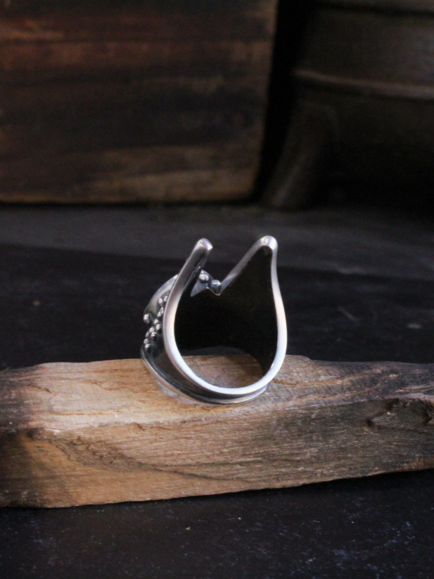 •CYGNUS• rainbow moonstone + silver ring