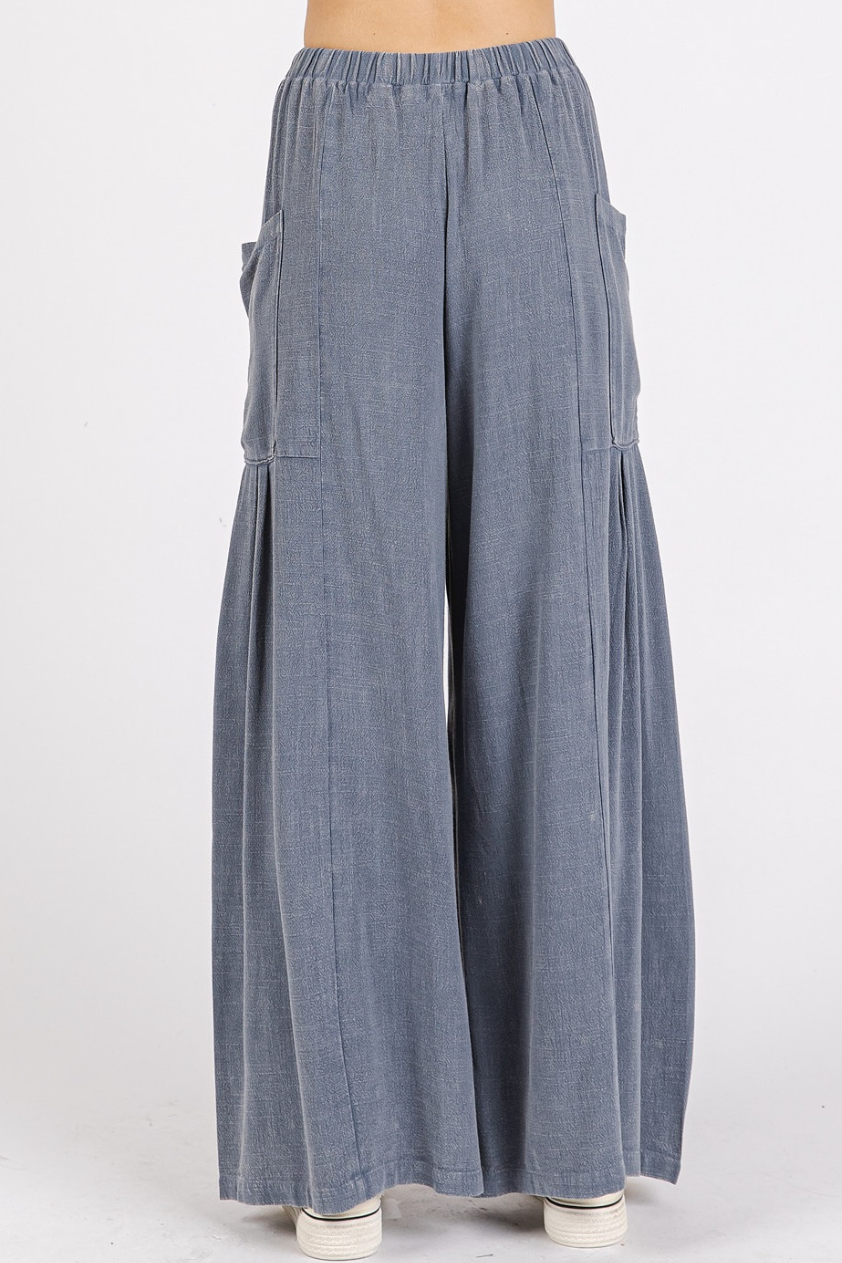 •ZENDAYA• wide leg linen blend pants