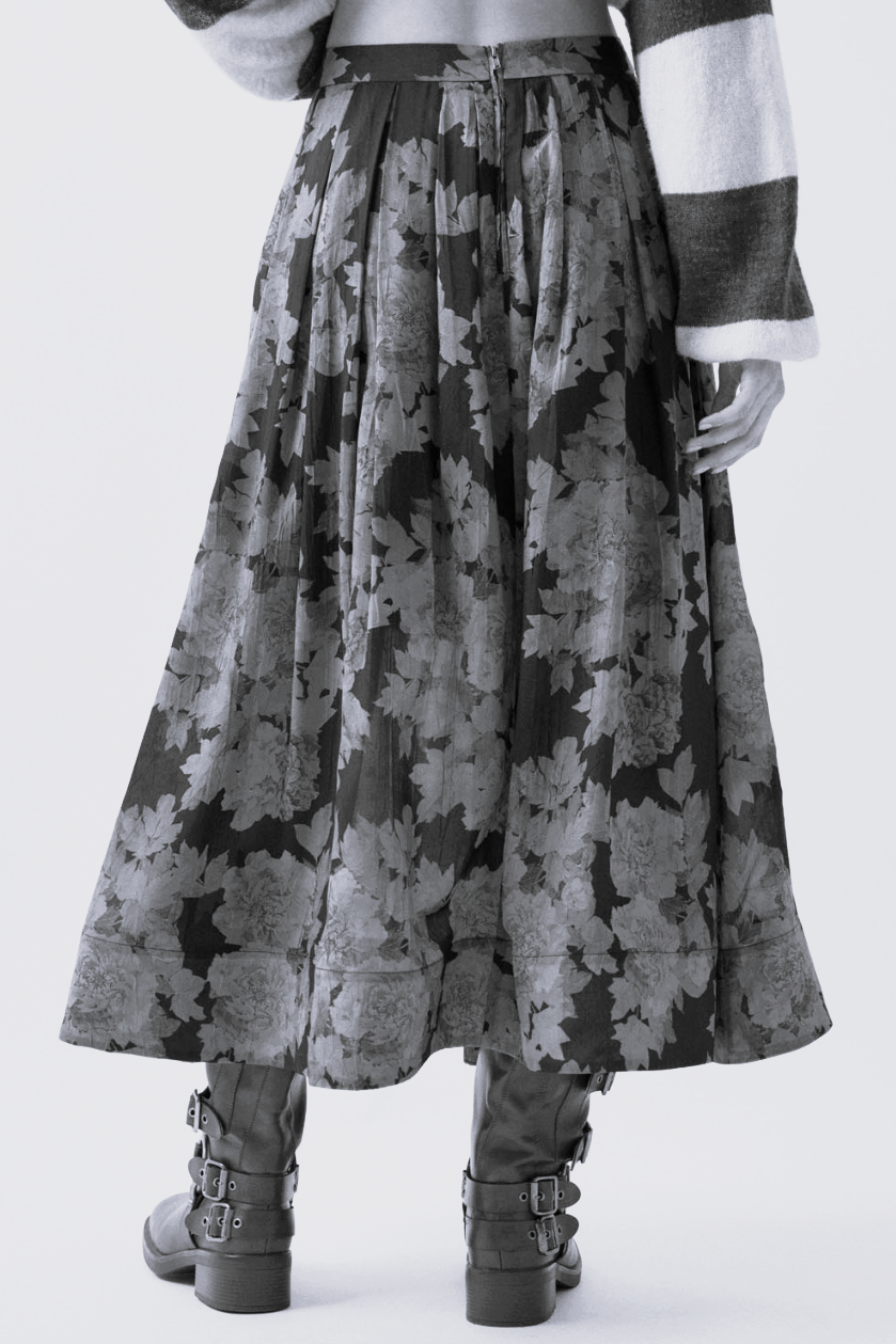 •EKOVA• pleated midaxi skirt
