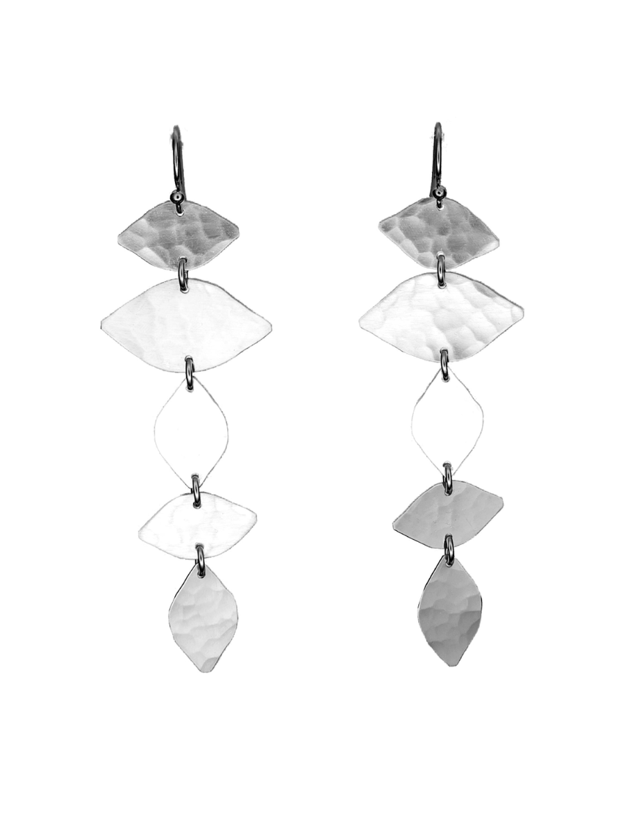 •ARIA• silver dangle earrings