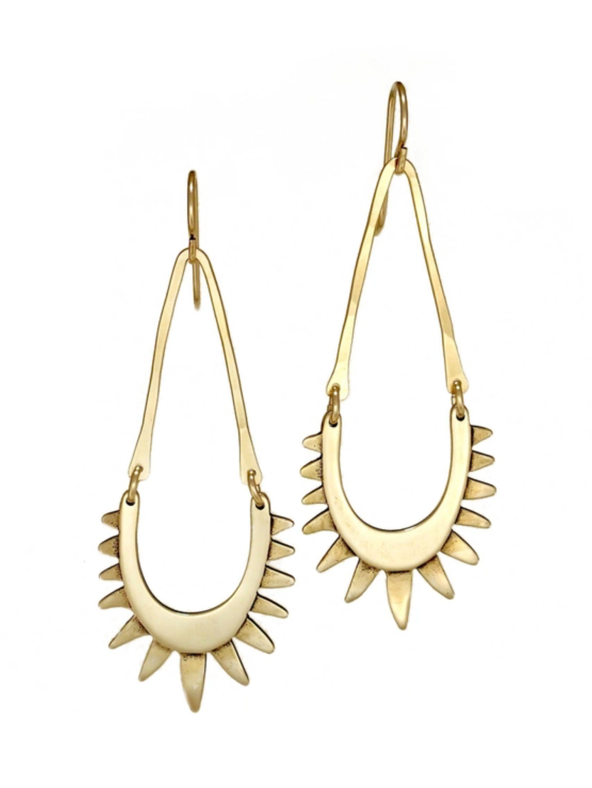 •LUZ• gold dangle earrings