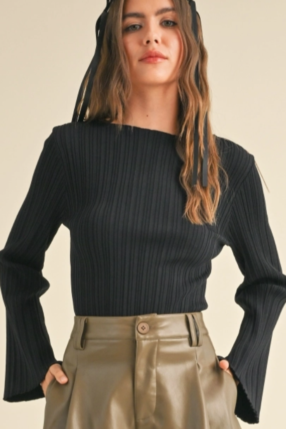 •EMMA• ribbed knit bell sleeve top