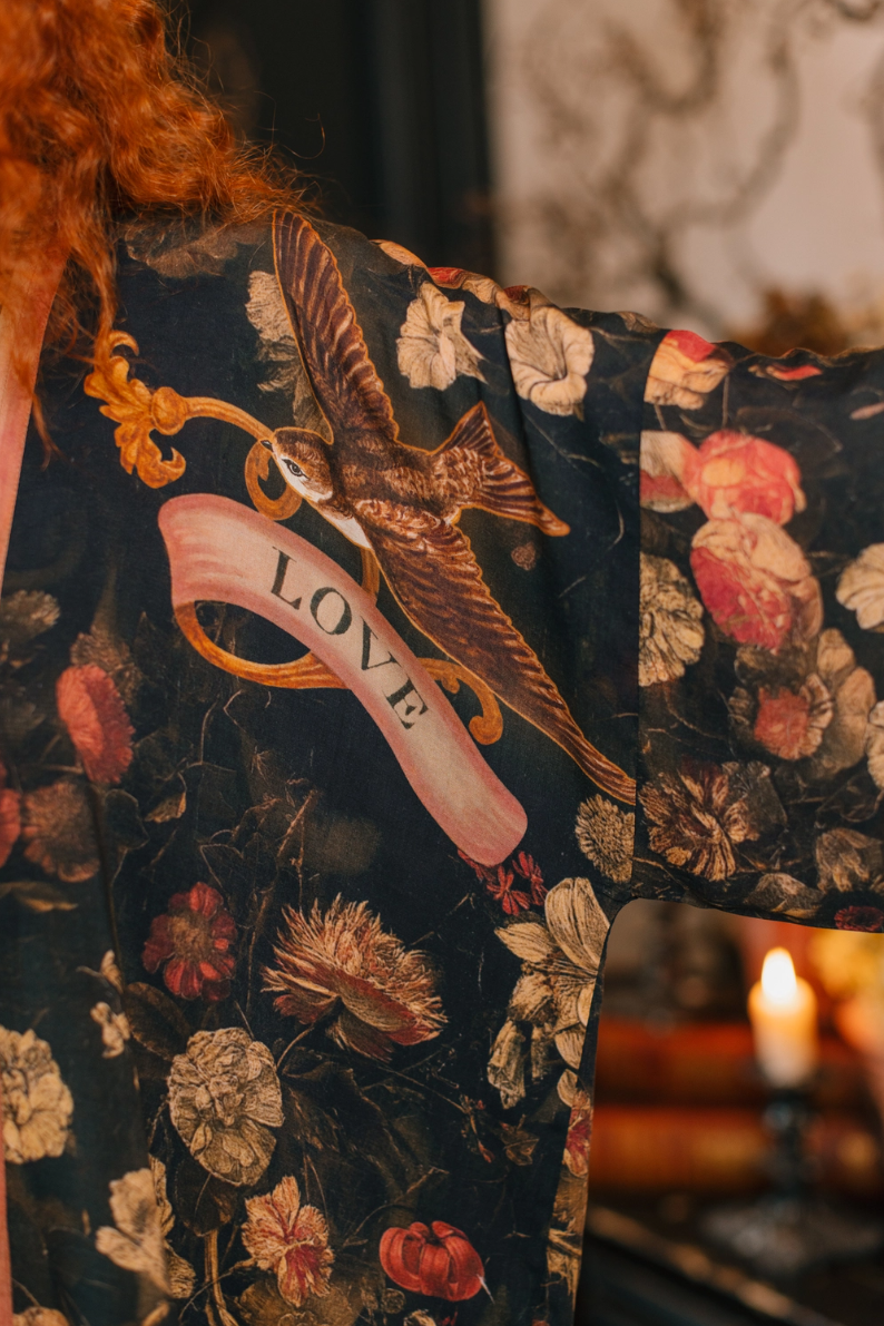 •HEART OF GOLD• cropped bamboo cardigan