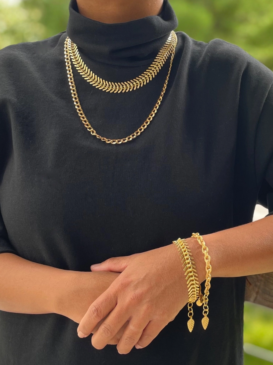 •FISHBONE• 18K gold plated bracelet