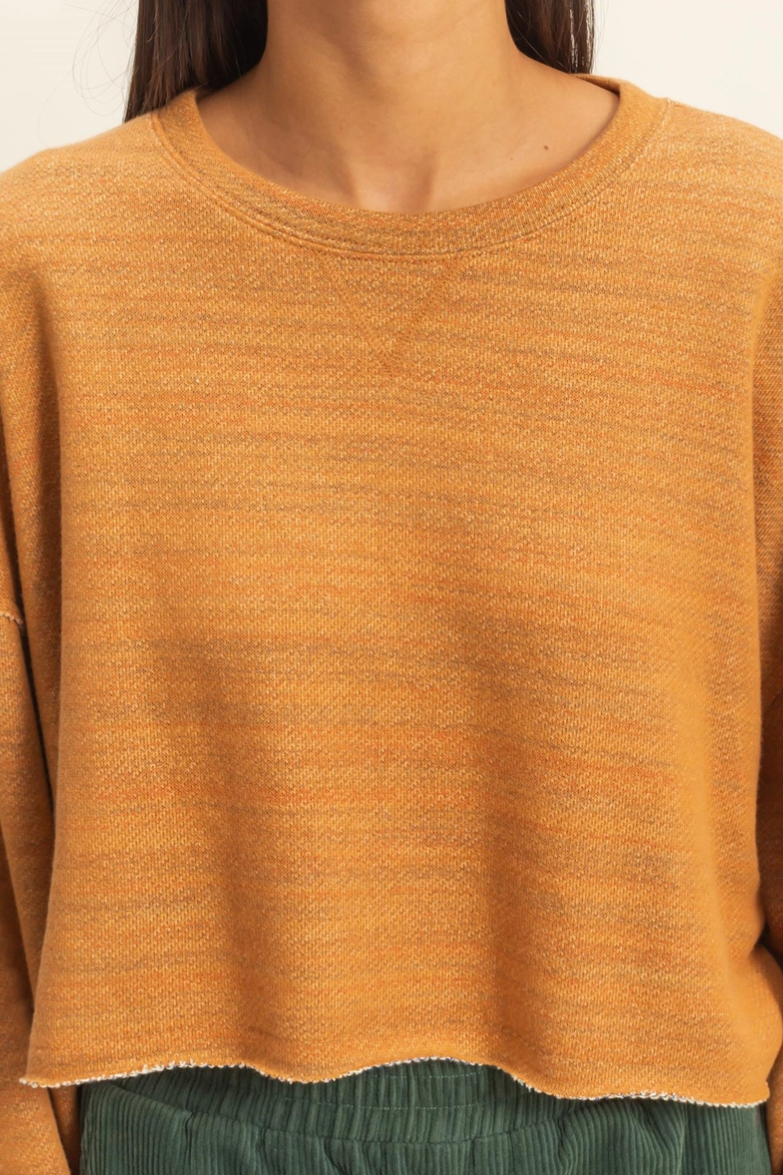 •REGGIE• raw hem cropped top