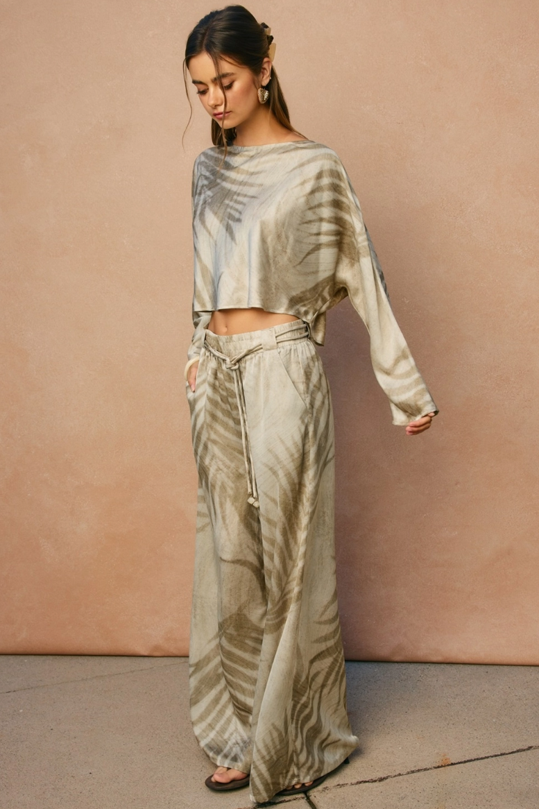 •CALMA• satin top & pants separates